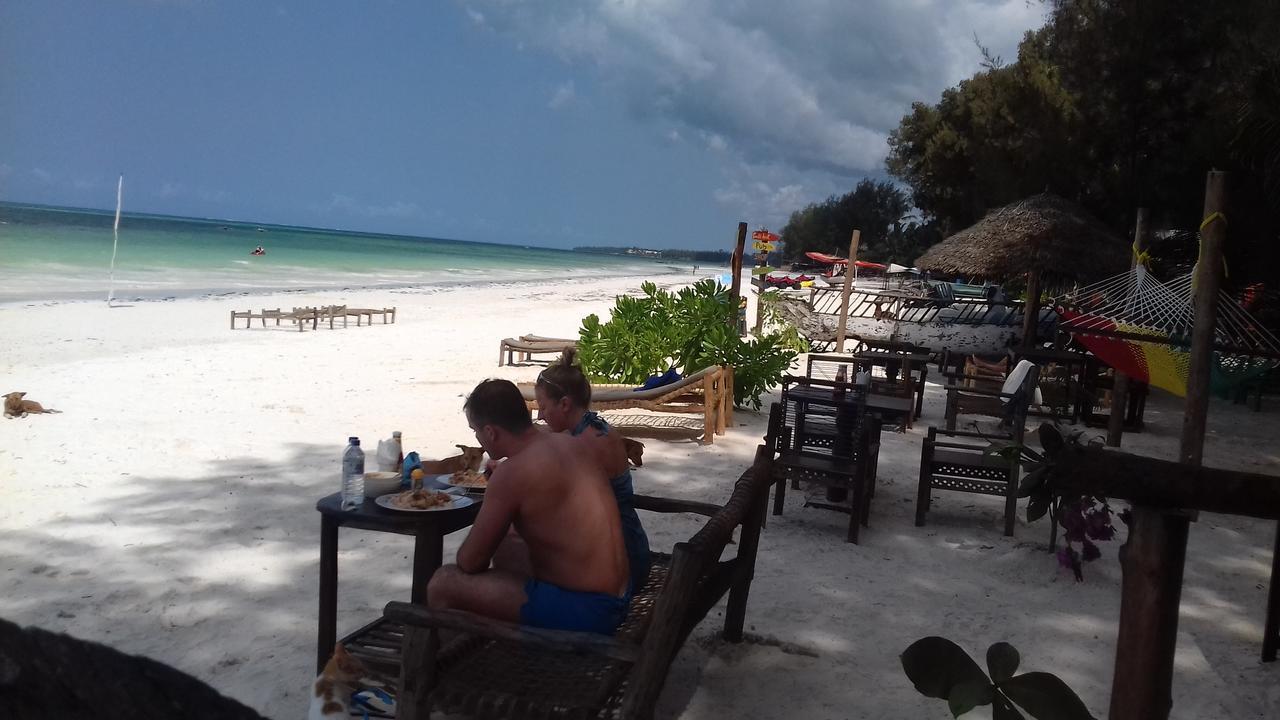 Sipano Beach Lodge Kiwengwa  Esterno foto