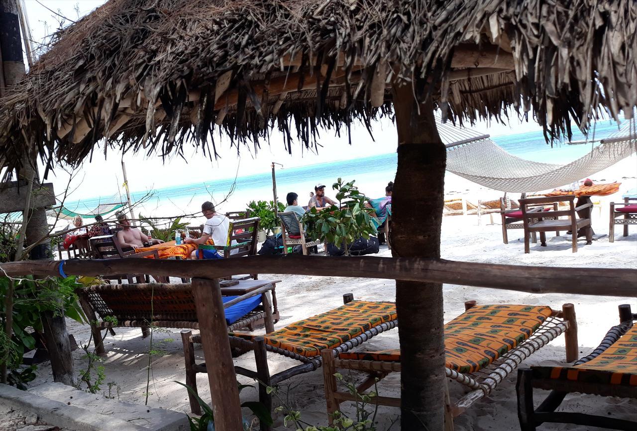 Sipano Beach Lodge Kiwengwa  Esterno foto