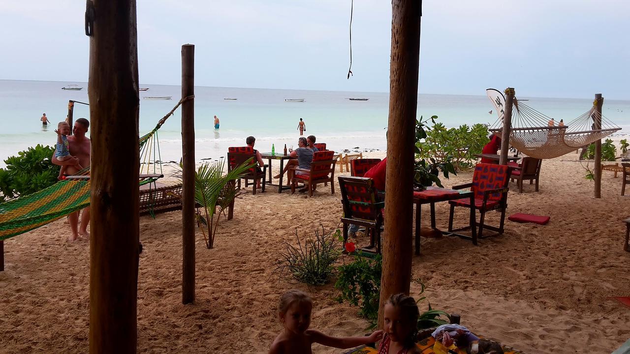 Sipano Beach Lodge Kiwengwa  Esterno foto